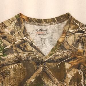 Magellan Outdoors Short Sleeve V Neck Shirt Womens Size Small S Camo